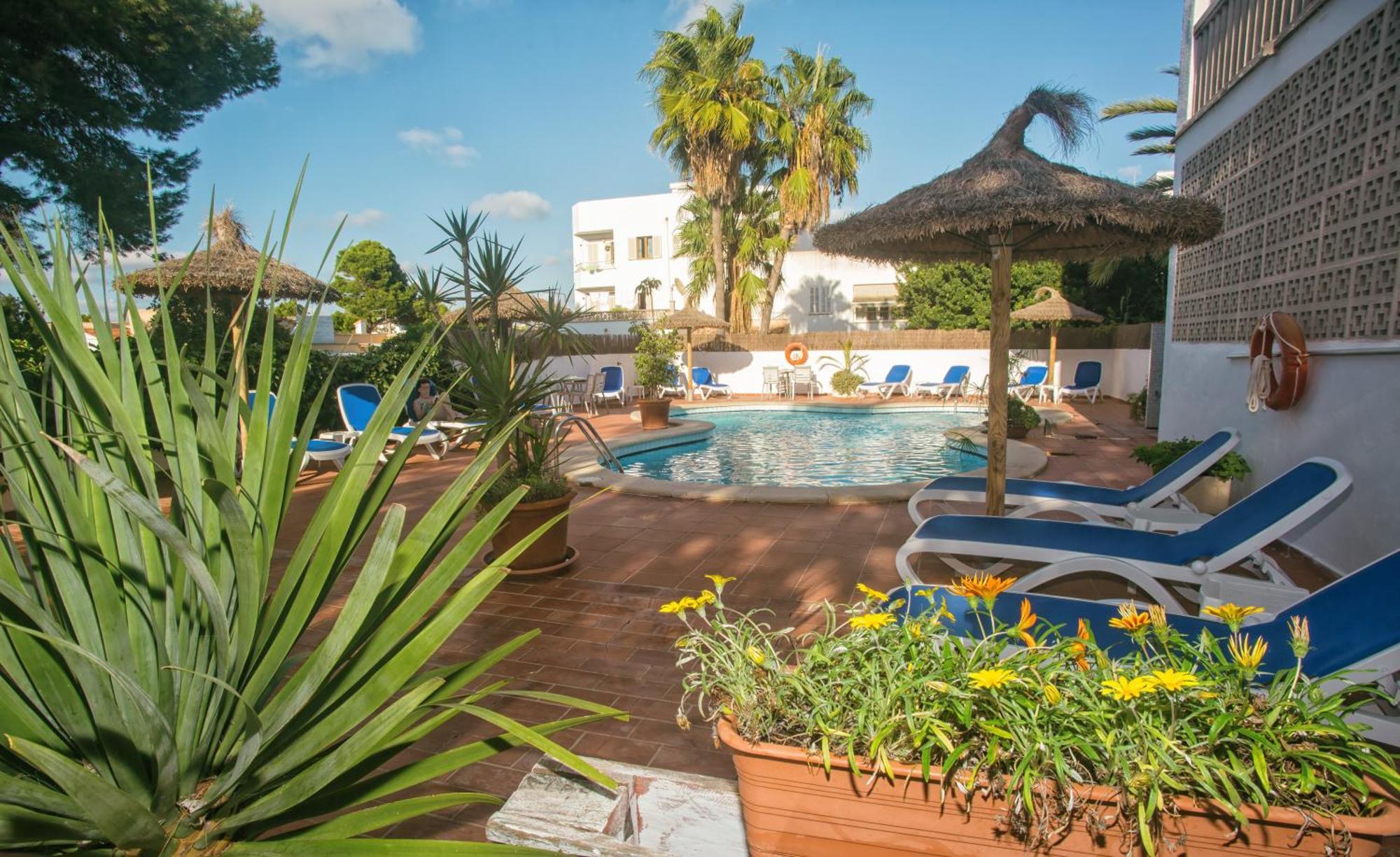 Hotel Martorell By Mhr كولونيا سانت خورذي المظهر الخارجي الصورة