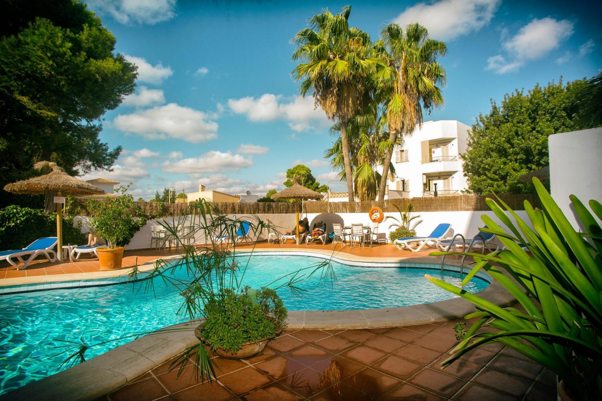 Hotel Martorell By Mhr كولونيا سانت خورذي المظهر الخارجي الصورة