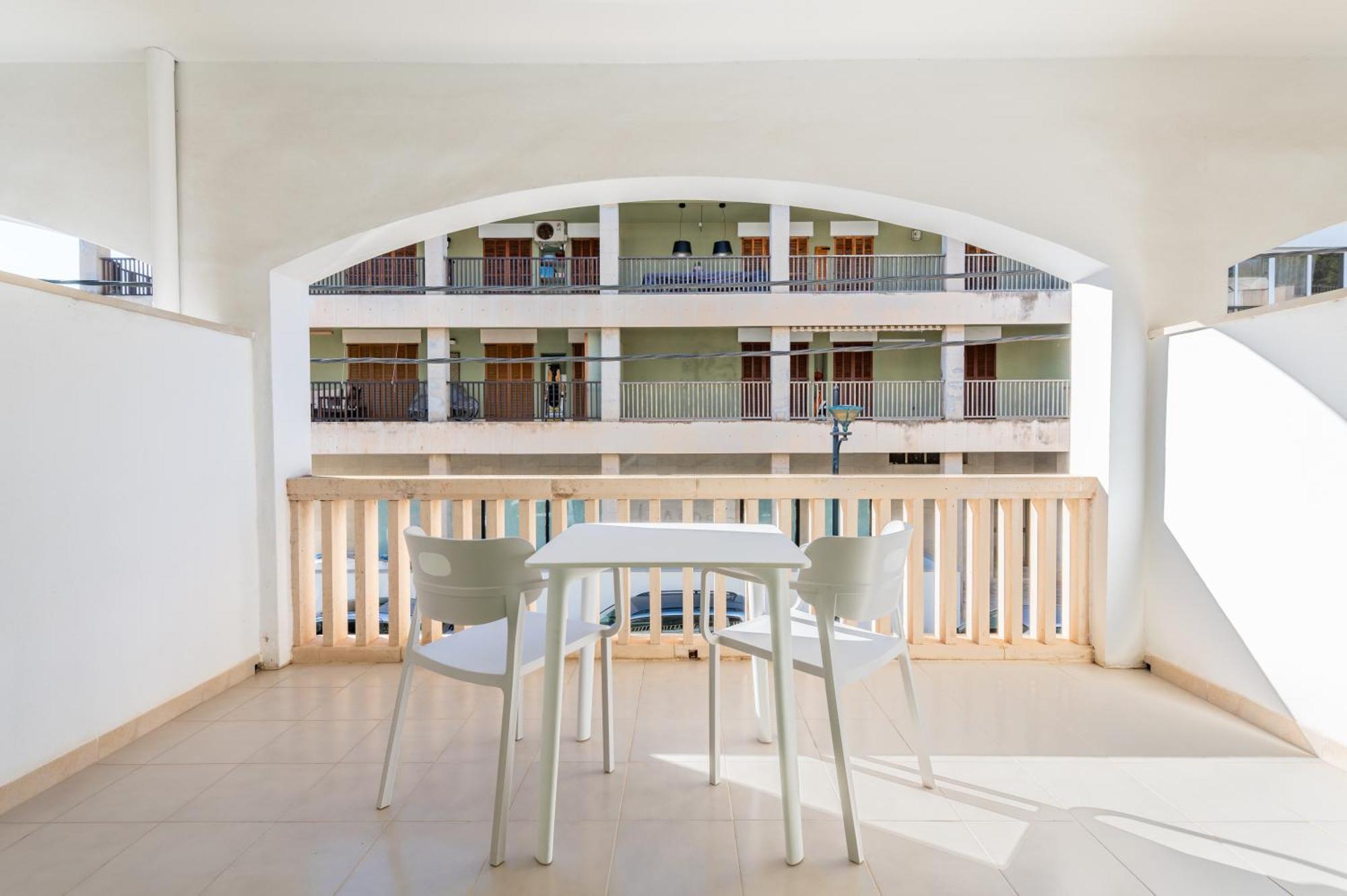 Hotel Martorell By Mhr كولونيا سانت خورذي المظهر الخارجي الصورة