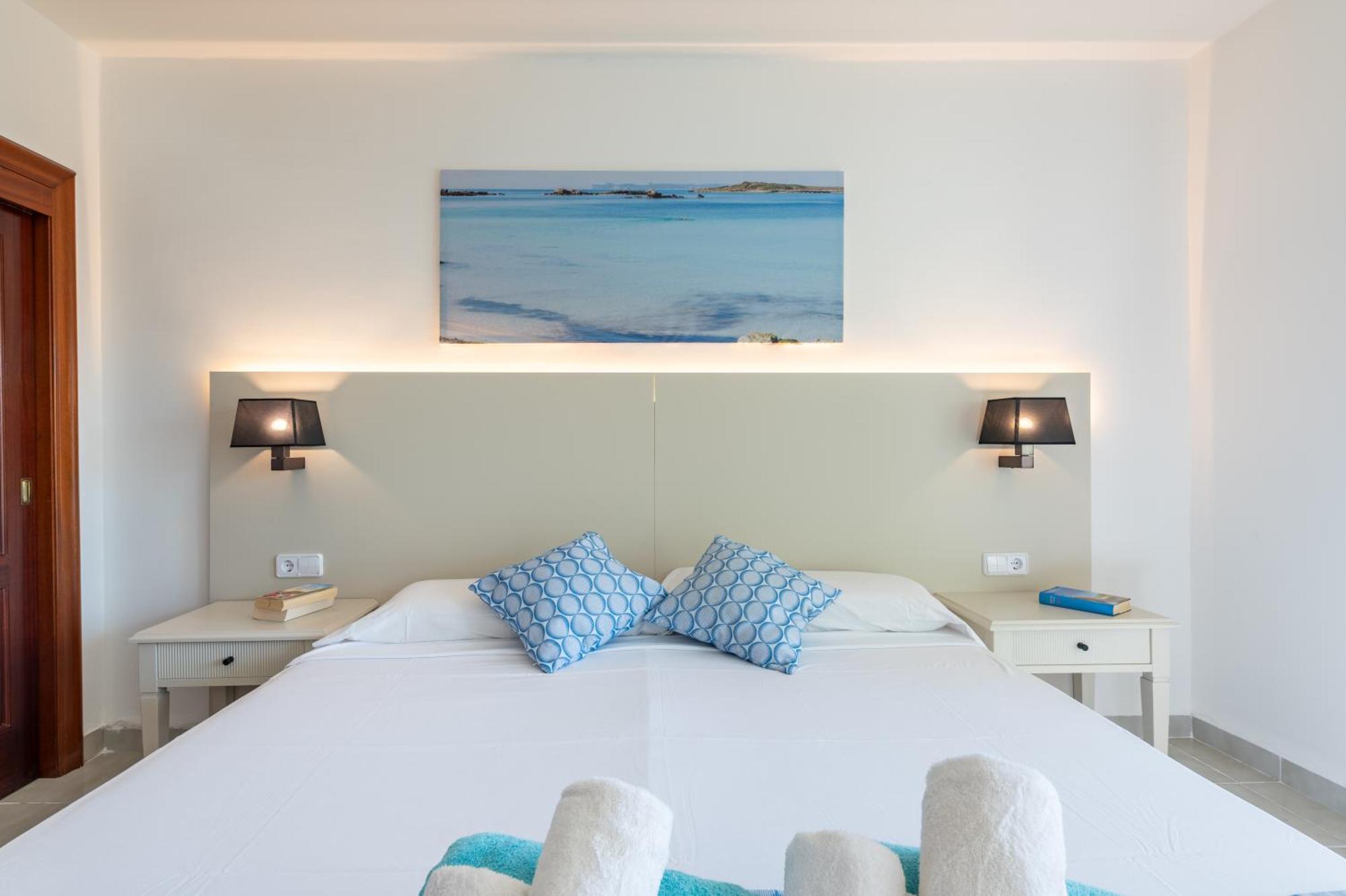 Hotel Martorell By Mhr كولونيا سانت خورذي المظهر الخارجي الصورة