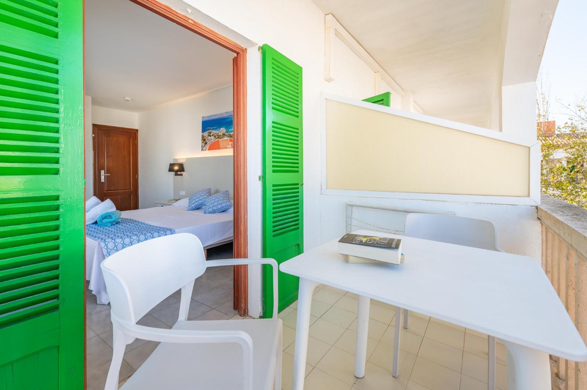 Hotel Martorell By Mhr كولونيا سانت خورذي المظهر الخارجي الصورة