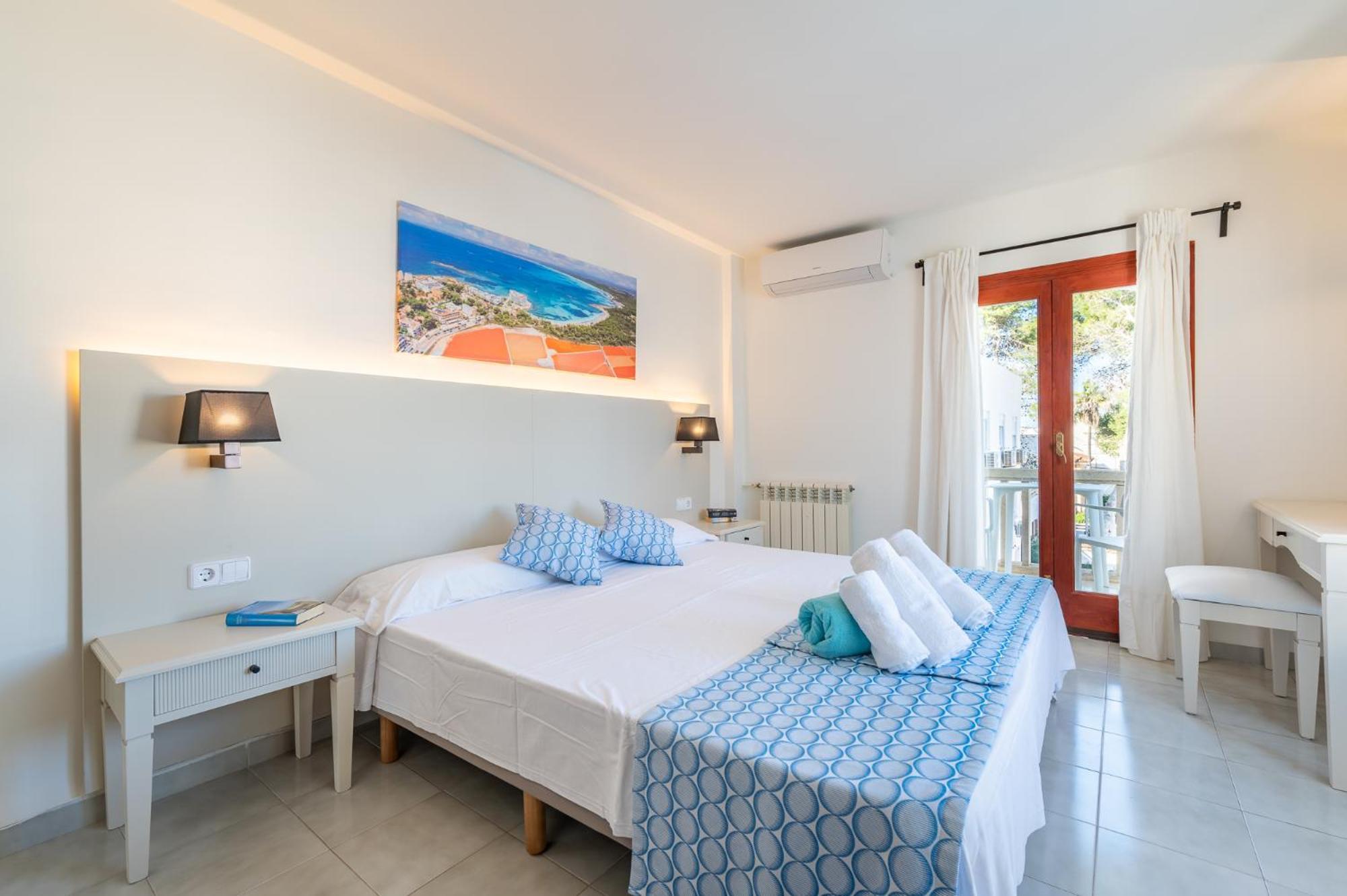 Hotel Martorell By Mhr كولونيا سانت خورذي المظهر الخارجي الصورة